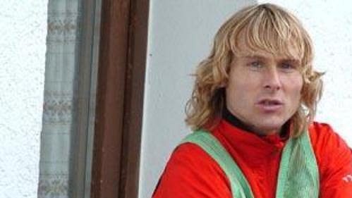 Pavel Nedvěd při tréninku české fotbalové reprezentace v rakouském Seefeldu.