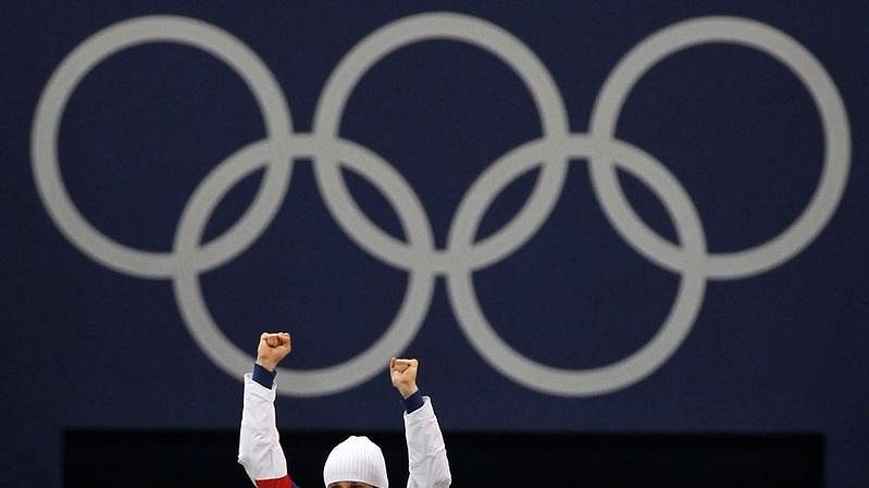 Martina Sáblíková se raduje ze své druhé zlaté medaile na olympijských hrách ve Vancouveru.
