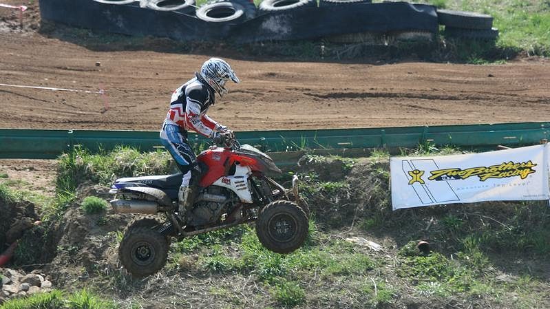 Jaroslav Bažant během MČR v quadcrossu v Poříčí nad Sázavou