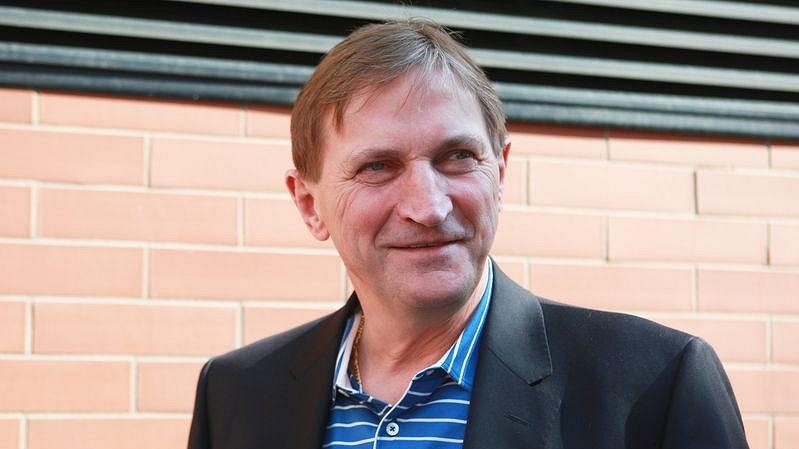 Trenér Alois Hadamczik přivítal hráče na srazu české hokejové reprezentace.