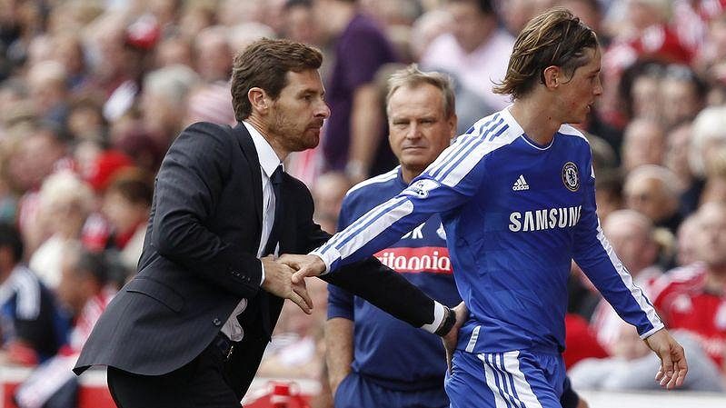 Útočník Chelsea Fernando Torres s trenérem Andre Villasem-Boasem.