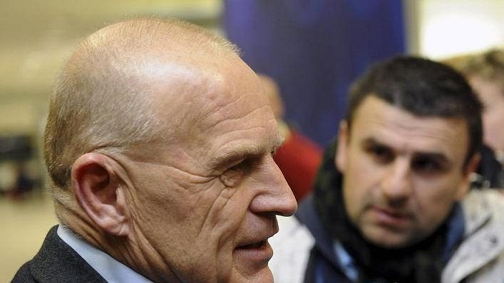 Generální sportovní manažer Sparty Jaroslav Hřebík po příletu mužstva ze soustředění ve Španělsku.