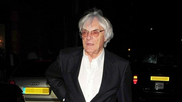 Bernie Ecclestone doufá, že se Francie na F1 stihne včas připravit. Bernie Ecclestone doufá, že se Francie na F1 stihne včas připravit.