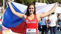 Oštěpařka Nikol Tabačková po zisku zlata na juniorském ME v Grossetu. Oštěpařka Nikol Tabačková po zisku zlata na juniorském ME v Grossetu.