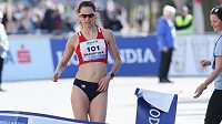 Anežka Drahotová si v Poděbradech dochází pro český titul. Anežka Drahotová si v Poděbradech dochází pro český titul.