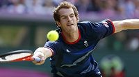 Brit Andy Murray během finále s Rogerem Federerem. Brit Andy Murray během finále s Rogerem Federerem.