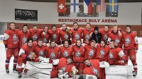 Hokejisté reprezentace do 18 let, která na turnaji v Kravařích vybojovala minulý týden v konfrontaci Švýcarska, Finska, Spojených států amerických a Švédska třetí místo. Hokejisté reprezentace do 18 let, která na turnaji v Kravařích vybojovala minulý týden v konfrontaci Švýcarska, Finska, Spojených států amerických a Švédska třetí místo.