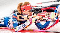 Biatlonistka Gabriela Koukalová během střelby při sprintu v Oslu. Biatlonistka Gabriela Koukalová během střelby při sprintu v Oslu.