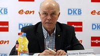 Prezident IBU Anders Besseberg. Prezident IBU Anders Besseberg.