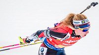 Soustředěná Markéta Davidová na svém úseku. Soustředěná Markéta Davidová na svém úseku.