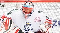 Český brankář Jakub Kovář čelí střele při utkání s Německem. Český brankář Jakub Kovář čelí střele při utkání s Německem.