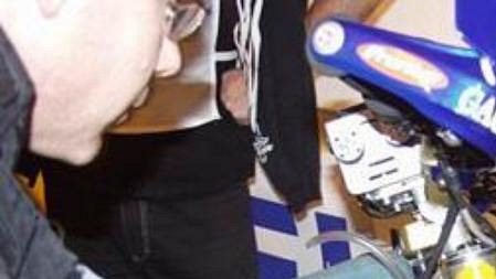 Montáž důležitých přístrojů.
