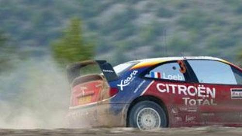 Sebastien Loeb s citroenem na trati Turecké rallye.