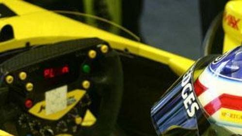 Jarek Janiš v boxech ve španělském Jerezu při testech ve stáji formule 1 Jordan.