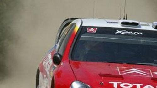 Carlos Sainz s citroenem na trati Kyperské rallye.