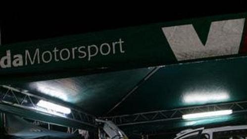 Servis týmu Škoda Motorsport při Rallye Monte Carlo