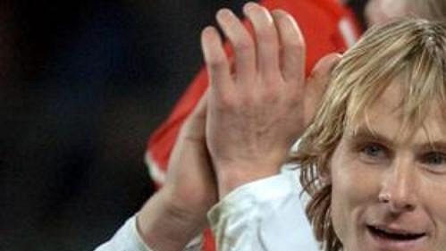 Pavel Nedvěd jako kapitán reprezentace.