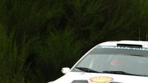 Colin McRae za volantem Fabie WRC při testech ve Skotsku.