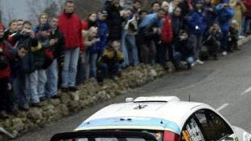 Belgičan Francois Duval na trati Rallye Monte Carlo s vozem Ford Focus RS WRC 3.