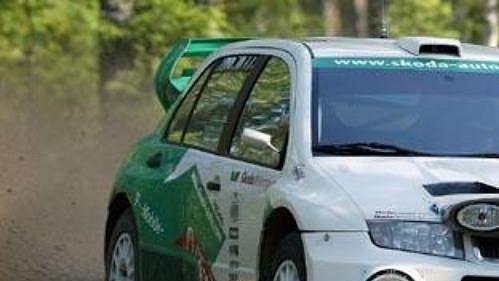 Fabia WRC při testování před letošní Finskou rallye.