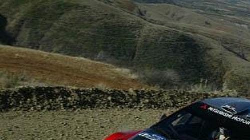 Gilles Panizzi s mitsubishi na trati Mexické rallye.