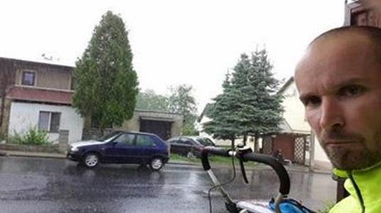 Déšť a bouřky, těch jsem na cestě zažil už mraky. Jo, ty taky.