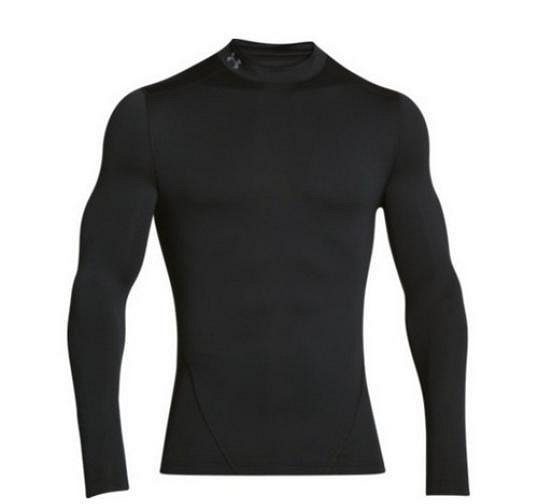 Pánské tričko Under Armour ColdGear Evo Compression Mock v černém provedení.