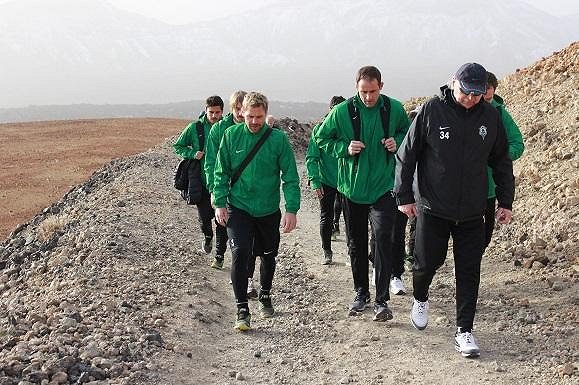 Cesta fotbalistů Jablonce na sopku Teide.