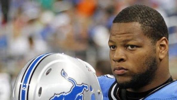 Bude Ndamukong Suh nejlepším defenzivním hráčem roku?