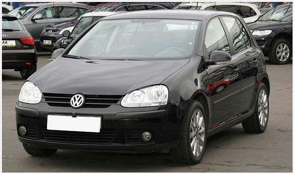 VW Golf 1.6, r. v. 2006