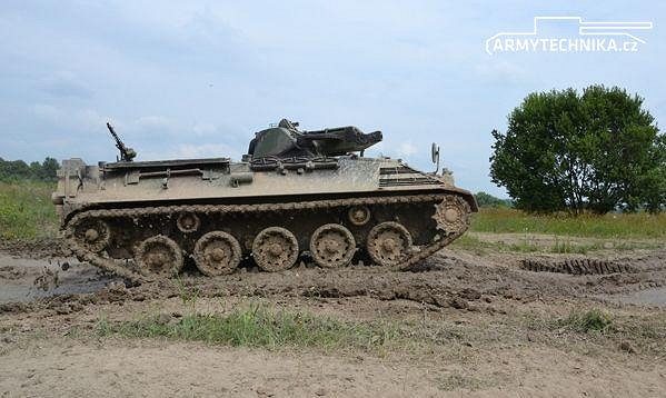 Obrněný transportér SAURER