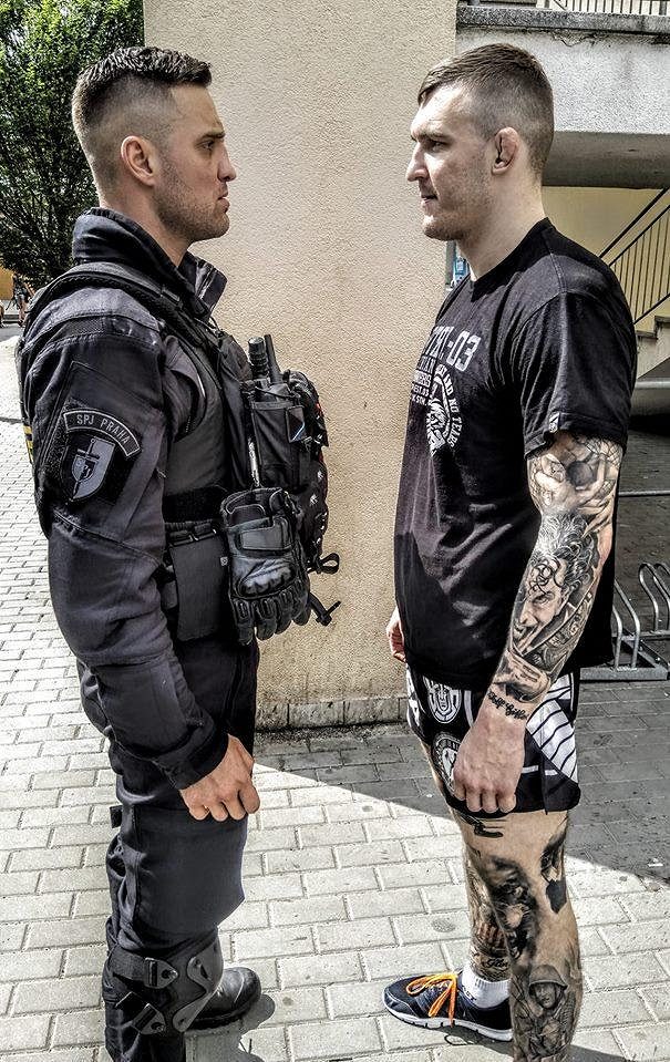 Daniel Bruno Brunclík a Petr Beránek se potkají v kleci. Kdo vyhraje?