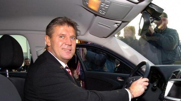 Od vedení Sparty dostal Jozef Chovanec luxusní automobil.