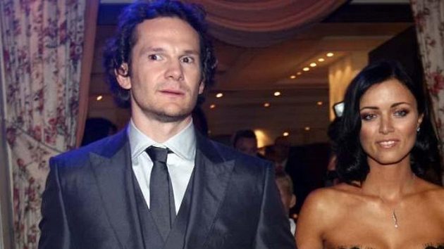 Hokejista Patrik Eliáš s manželku při slavnostním galavečeru Zlatá hokejka pro nejlepšího hráče České republiky v sezóně 2008/09