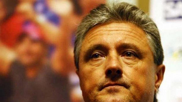 Nehrající kapitán českého týmu Jaroslav Navrátil před odletem do Španělska na finále Davisova poháru.