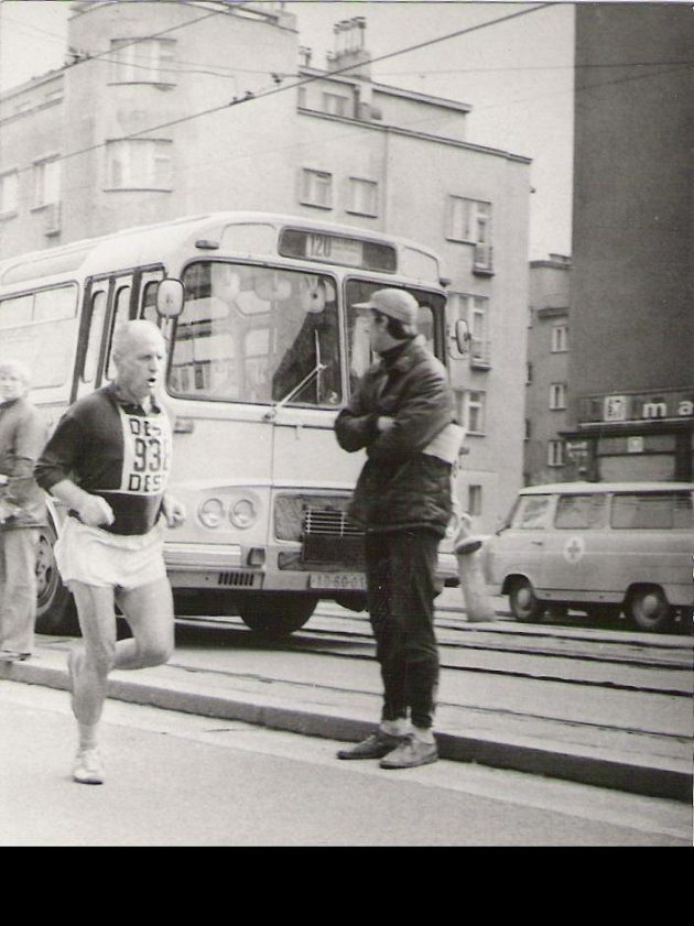 Doktor Skála na trati Běchovice-Praha v roce 1968.