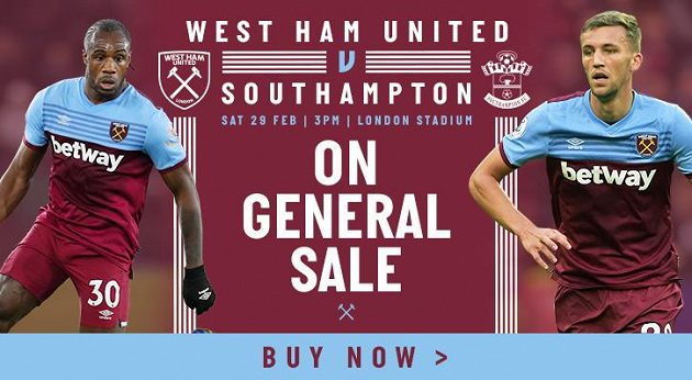 Tomáš Souček zve už nyní fanoušky West Hamu na příští démácí zápas proti Southamptonu, který se hrajhe 29. února.