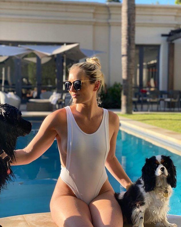 Lindsey Vonnová a její psí kamarádi.