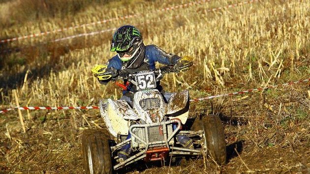 Poslední závod MČR v cross country čtyřkolek v Lažanech.