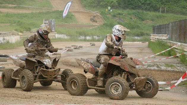 Závod MČR v cross country čtyřkolek v Sedlčanech.