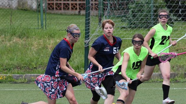 Národní liga ženského lakrosu, finále 1, LCC Girlz – FTVS Retro Teen