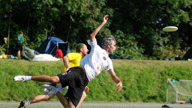 Na loňském mistrovství republiky v kategorii mix skončili Prague Devils druzí za Žlutou zimnicí.
