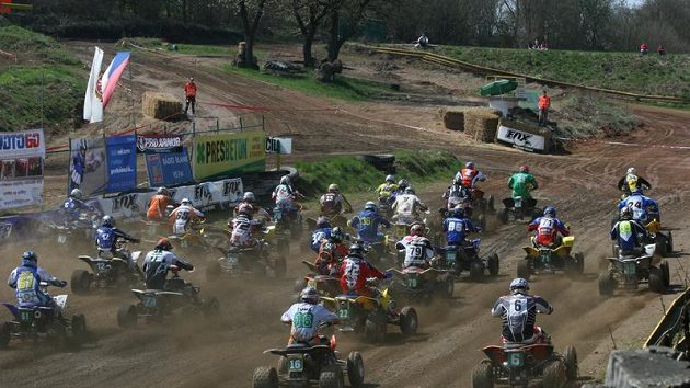 Závod MČR v quadcrossu v Poříčí nad Sázavou