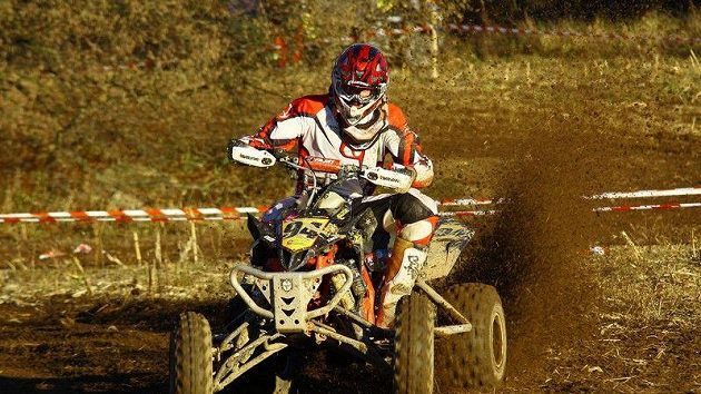 Poslední závod MČR v cross country čtyřkolek v Lažanech.