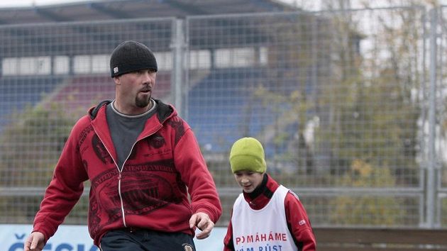 Fotbalové dny „Pomáháme vám růst“ pokračují jarní částí