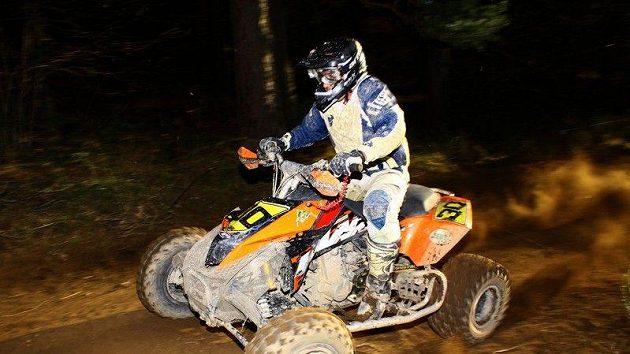 Poslední závod MČR v cross country čtyřkolek v Lažanech.
