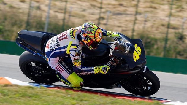 Valentino Rossi při testu v Brně.