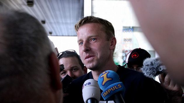 Bývalý hráč Bohemians David Zoubek po slyšení před disciplinární komisí, která se snažila vyřešit údajnou korupci ze strany Sigmy Olomouc.