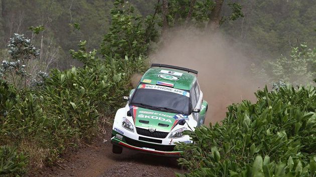 Jan Kopecký se Škodou Fabia S2000 při Rallye Azory.