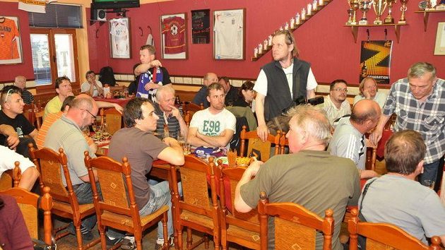 Slavnostní otevření pobočky fanclubu v Rumburku